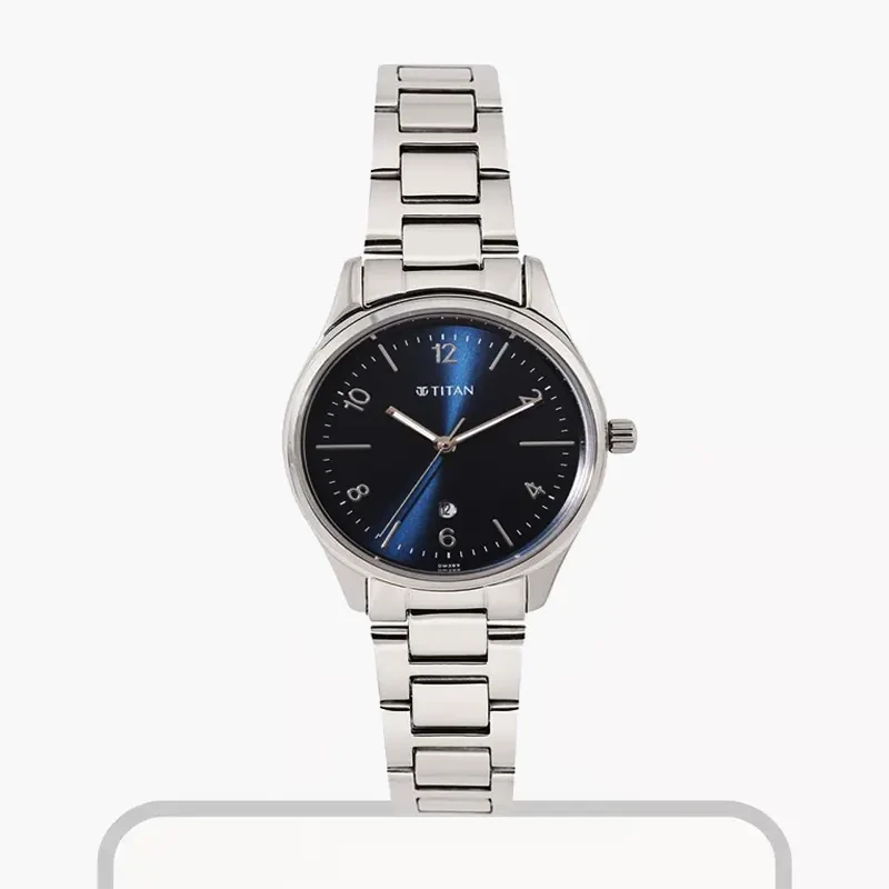 Titan Trendsetters Blue Dial Analog Ladies Watch- 2639SM07